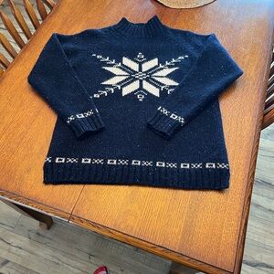EDDIE BAUER Navy Wool Snowflake Sweater